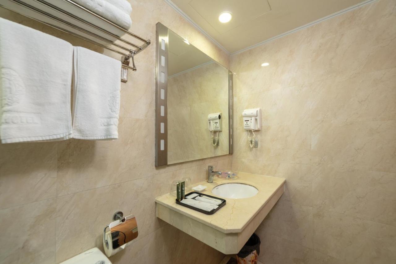 Halo Hanoi Hotel Экстерьер фото