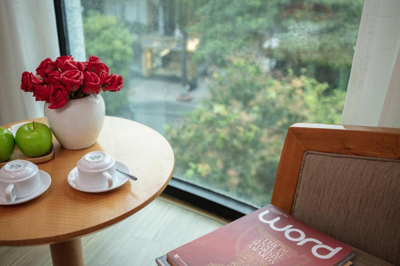 Halo Hanoi Hotel Экстерьер фото
